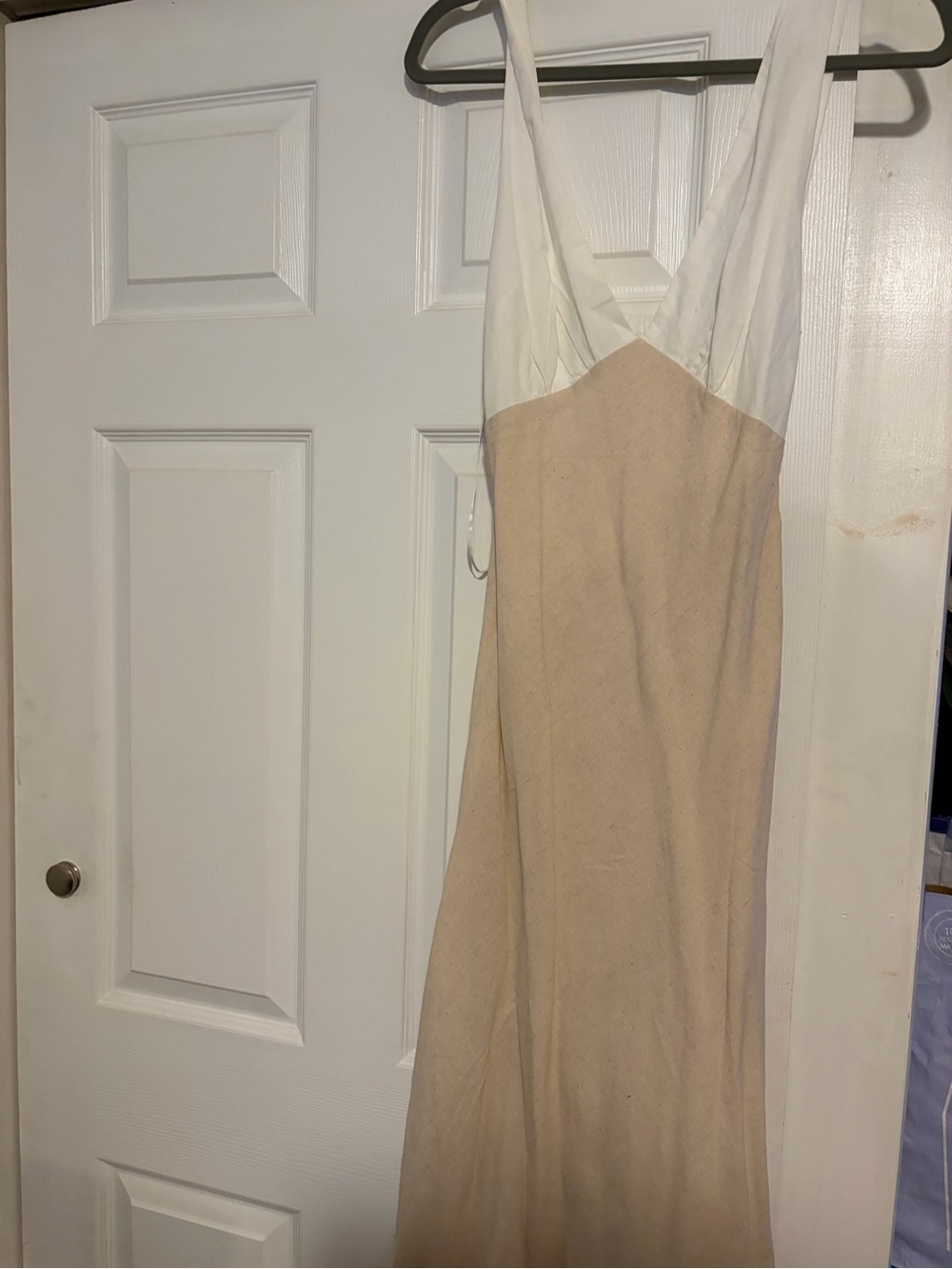 **NWT** Showpo Cream and Beige V-Neck Maxi Dress